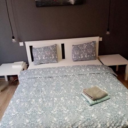Luxus Apartaments Europe In Piata Universitate 布加勒斯特 外观 照片