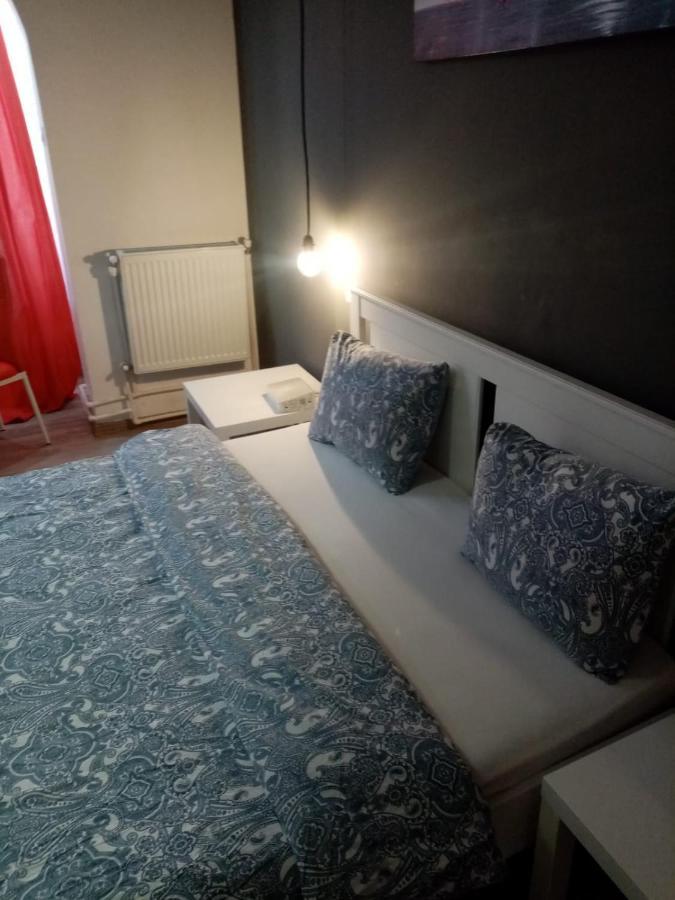Luxus Apartaments Europe In Piata Universitate 布加勒斯特 外观 照片