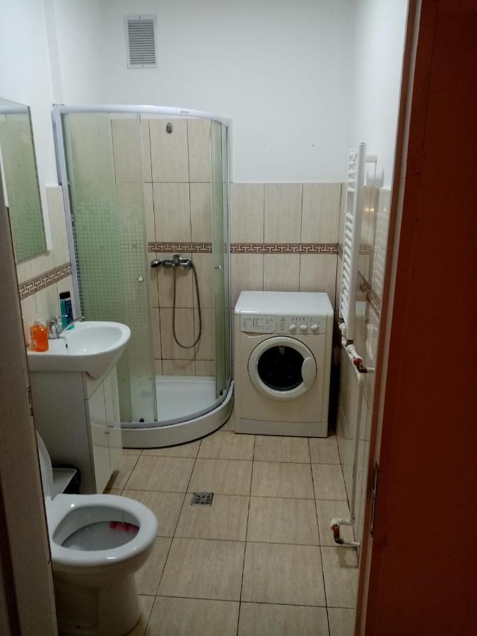 Luxus Apartaments Europe In Piata Universitate 布加勒斯特 外观 照片